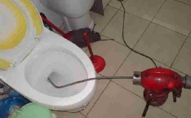 东丽区马桶通下水